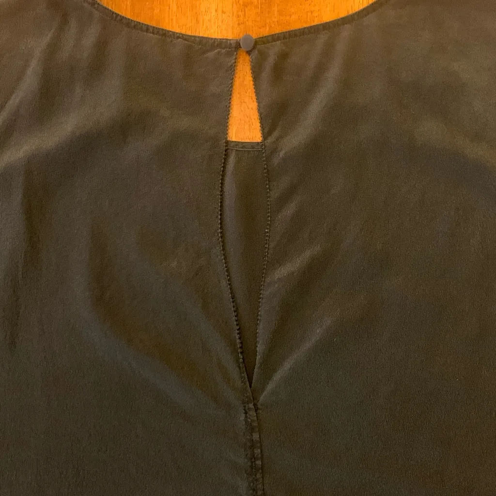 Armani Exchange Blouse XL Black Elegant 100% Mulberry Silk Short Sleeve Luxury - Image 7