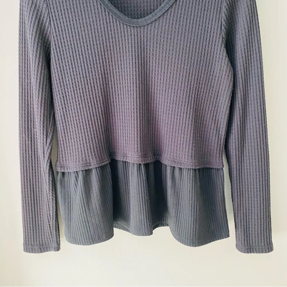 Altar'd State Long Sleeve Henley Top Black Sz Small - Image 3