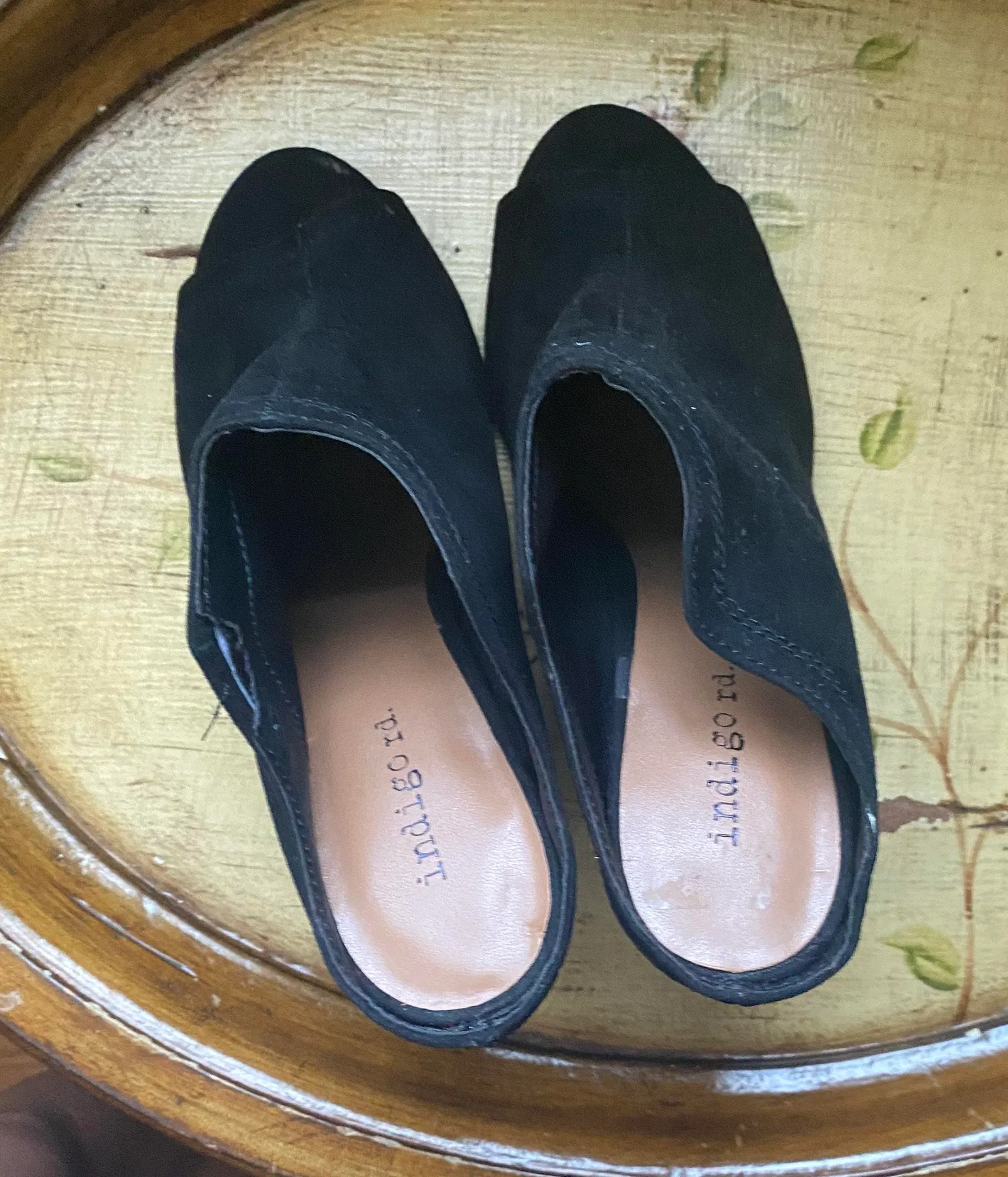 indigo. Mules Heels Black Suede - Image 6