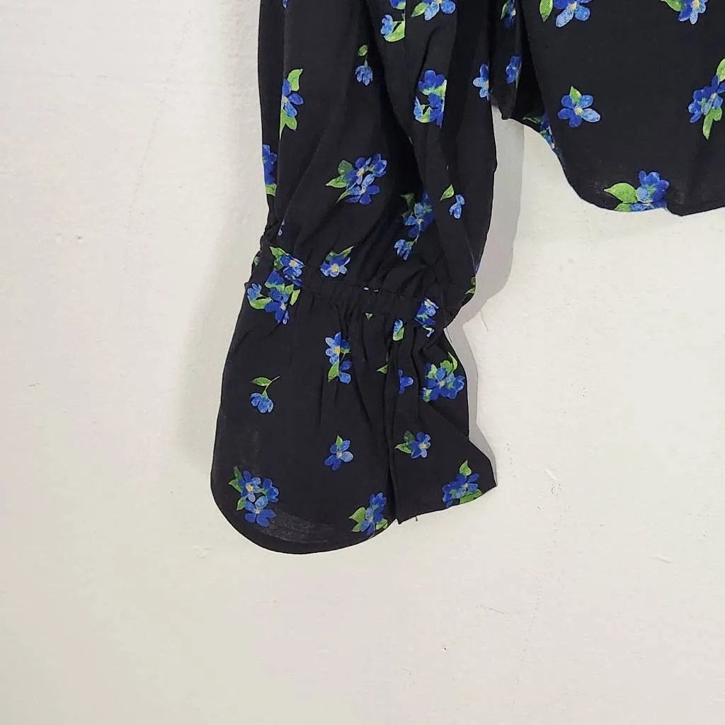 WeWoreWhat Black Floral Cropped Blouse NWT Size Large Boho Floral Blouse - Image 4