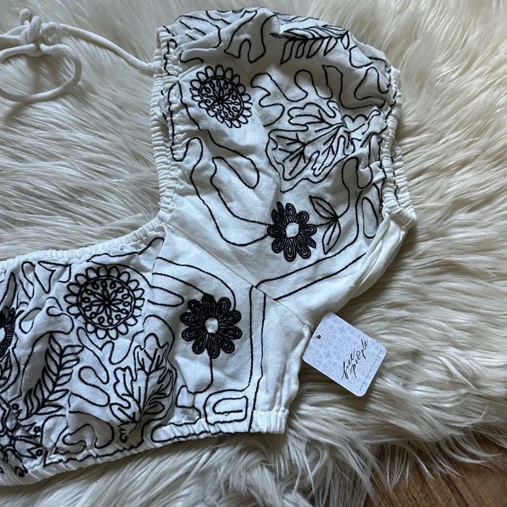 FREE PEOPLE Lotus Embroidered Crop Top - Image 9