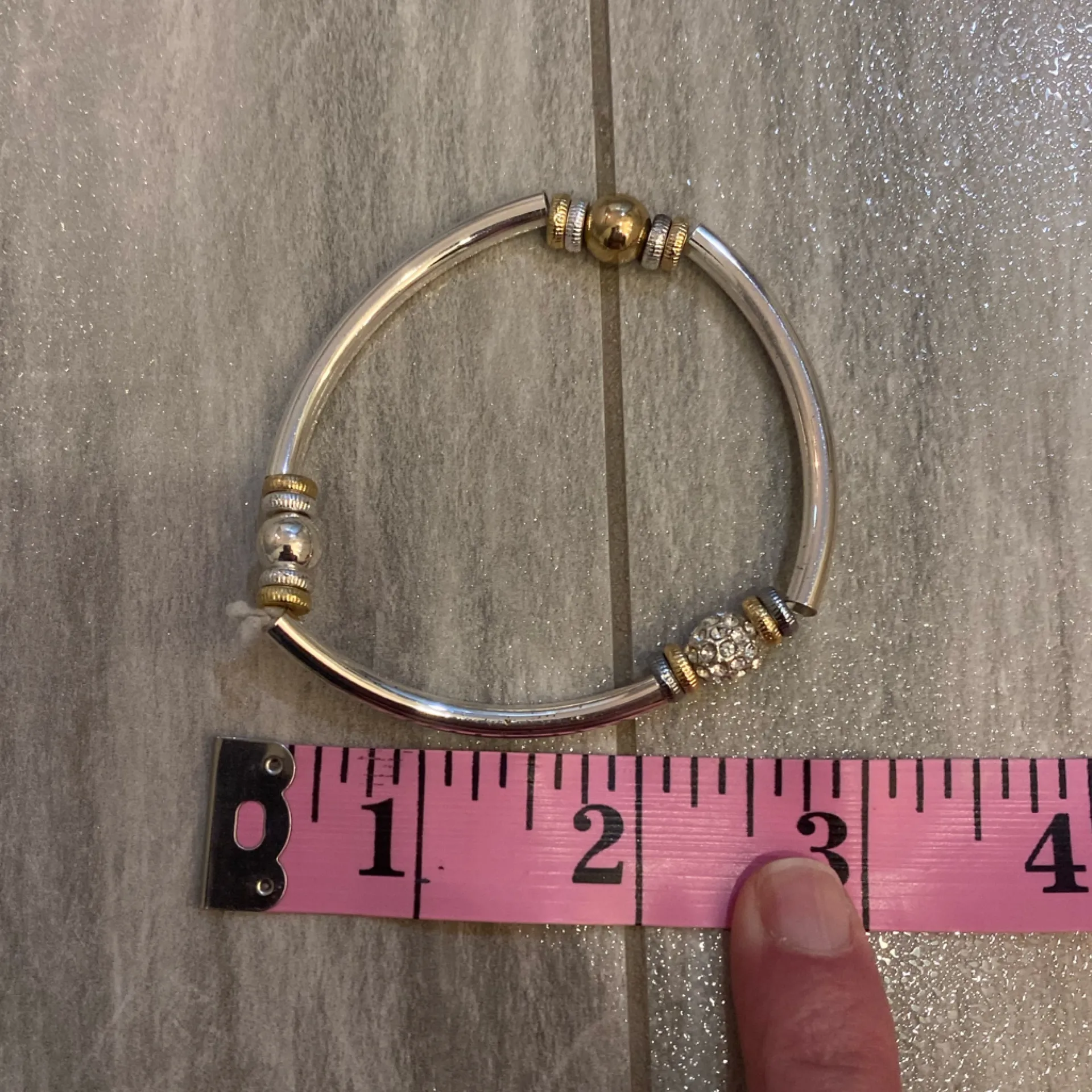 Pair of Nine West Silver and Gold Tone Elastic Beaded Bracelets - Image 7