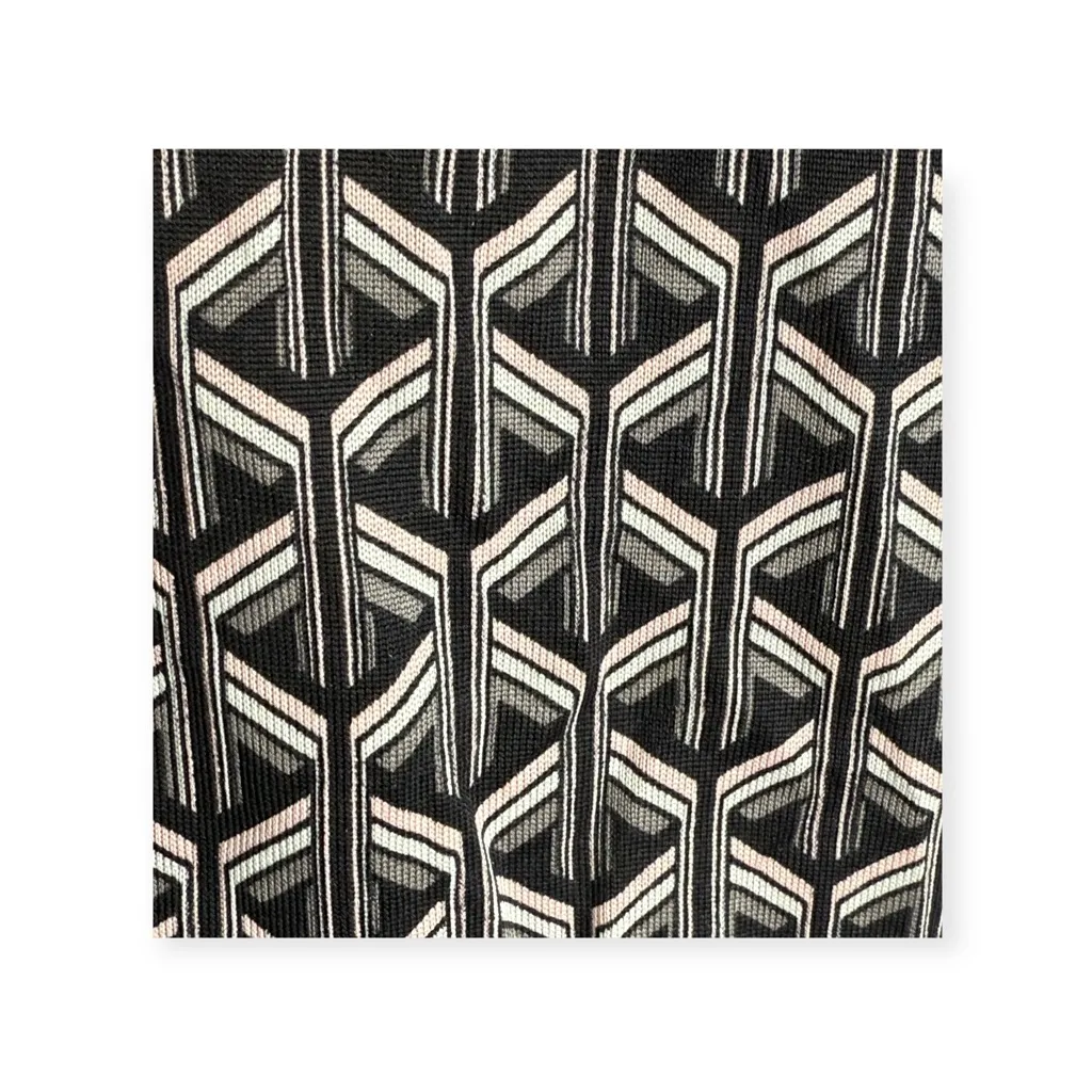 Diane Von Furstenberg DVF 𖤗 Geometric Tile Print Silk Wrap Dress 𖤗 Grey 𖤗 Small - Image 9