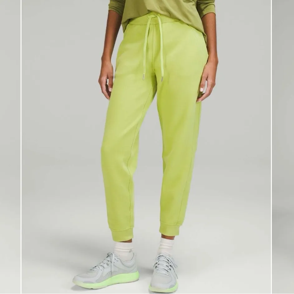 Lululemon Sz 0 Scuba High Rise Jogger Athleisure Casual Warm Women’s Sweatpants - Image 8