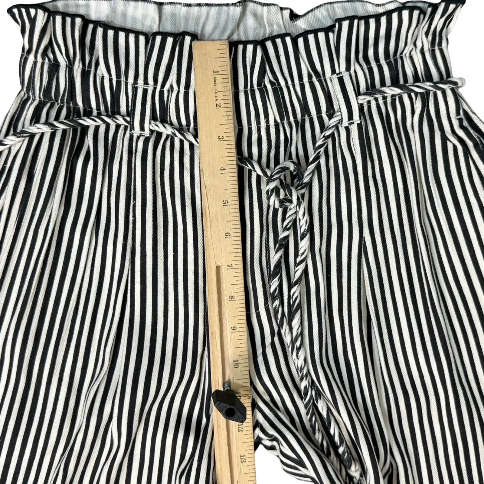 Billabong Black White Striped Desert Adventure Paperbag Pants size M NEW Tags - Image 5