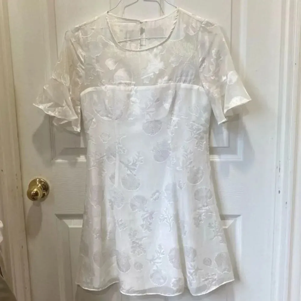 Lulus  Shell Print Flounce Shift Dress White Small - Image 4