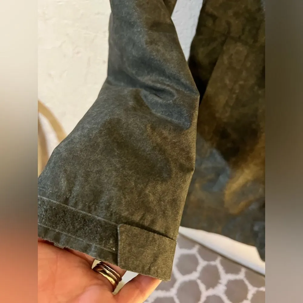 OUTDOOR RESEARCH performance jacket army green - Image 8