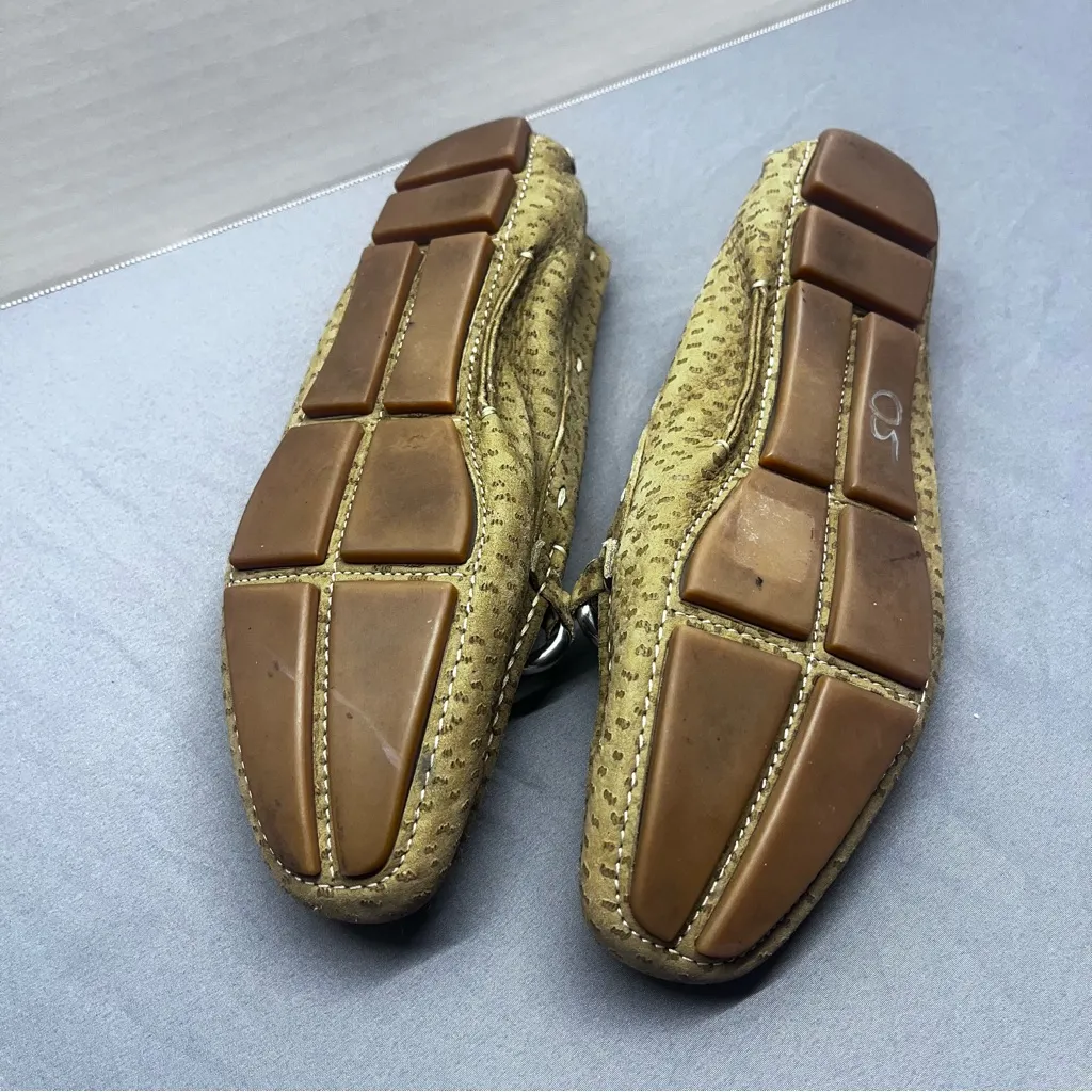 Prada Women's Tan Textured Loafers - Image 5