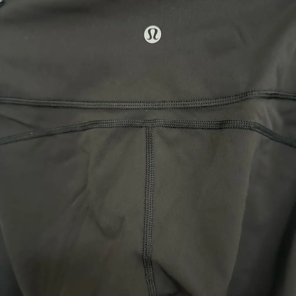 Lululemon Wunder Under Crop High Rise Flocked Scatter Floral 21" Legging Black 8 - Image 6