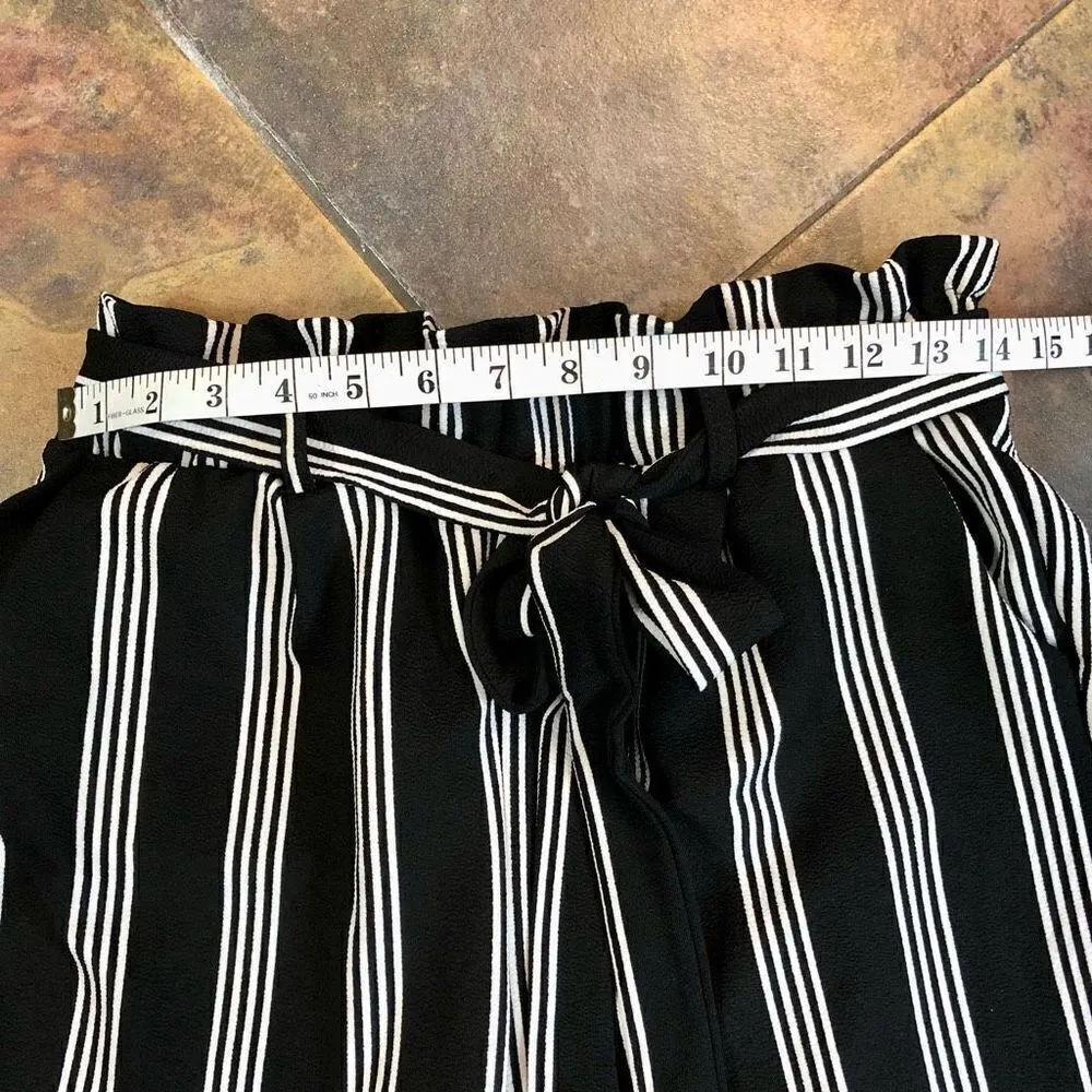 Harper Heritage Paper Bag Black and White Stripped Pants with Pockets and Belt S - Image 4