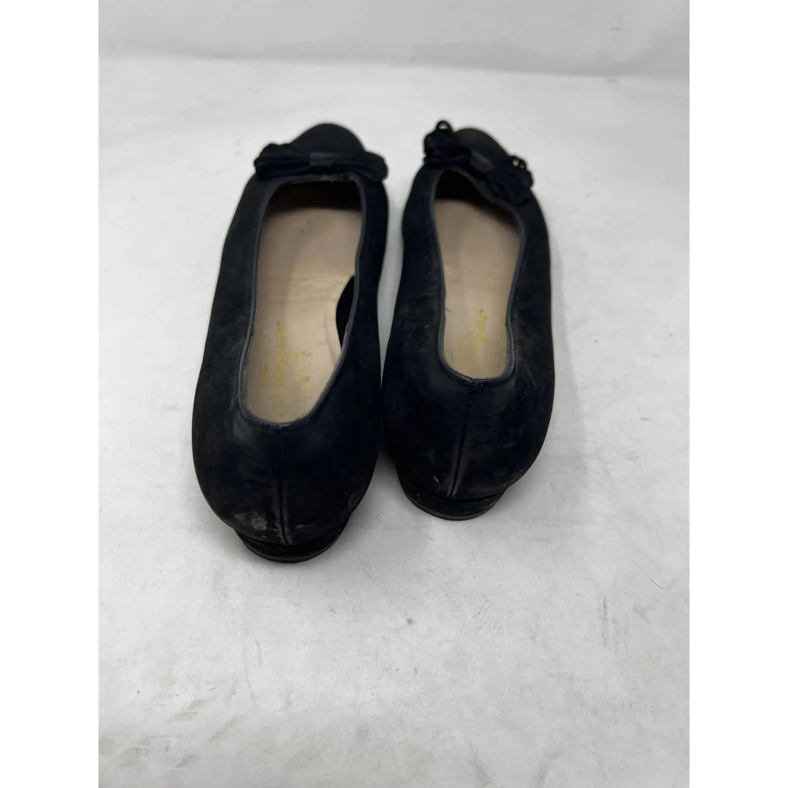 Salvatore Ferragamo Italy Nabuck Calf Ballet Suede Flats Black Size 10 A2 - Image 4