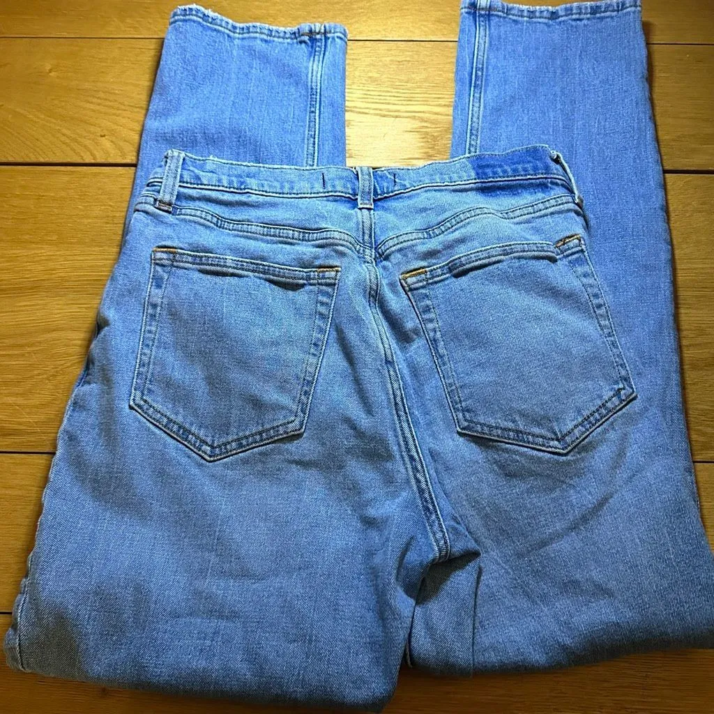 Abercrombie and Fitch 90s slim straight ultra high rise 29/8s - Image 4