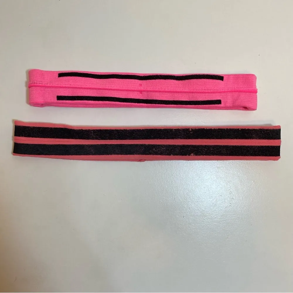 | Bundle of Two Narrow Activewear Headbands Plain Pink Tone - Image 4