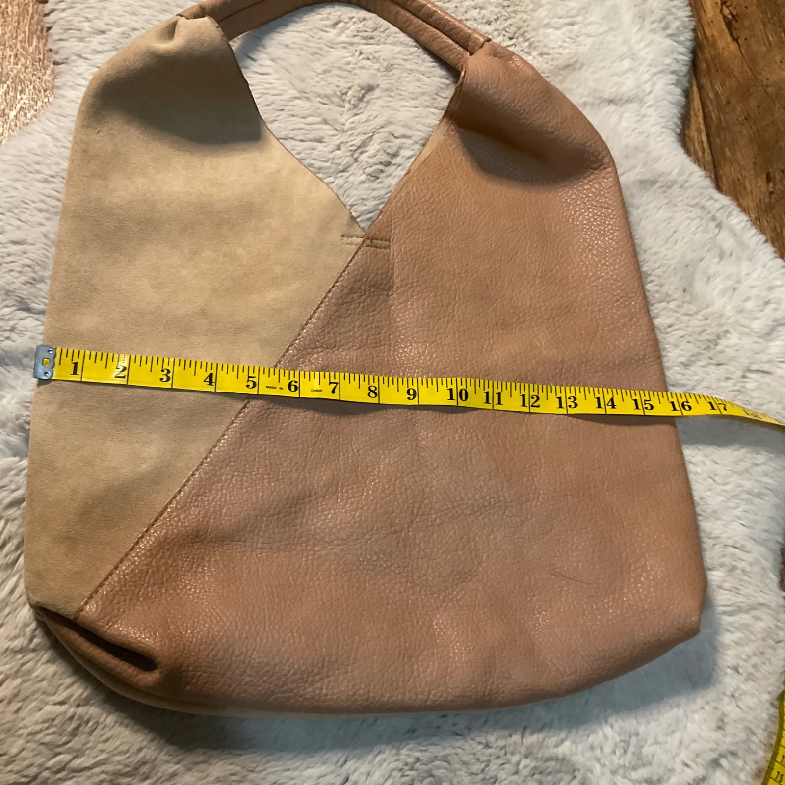Shiraleah‎ Arden Tote Shoulder Bag Vegan Leather Suede Tan Purse Camel - Image 2