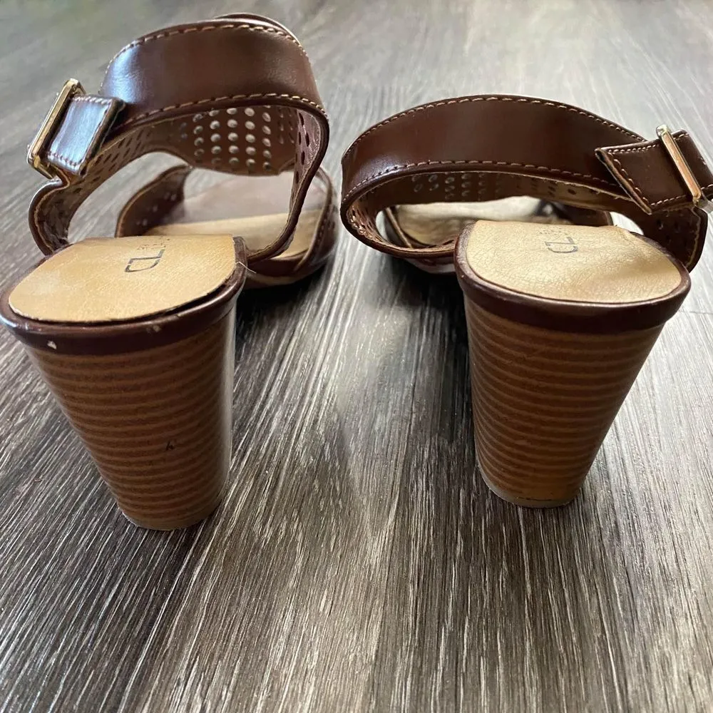 CL Chinese Laundry Caramel Sling Back Ankle Strap Block Heels Women's Sz 8.5 - Image 4