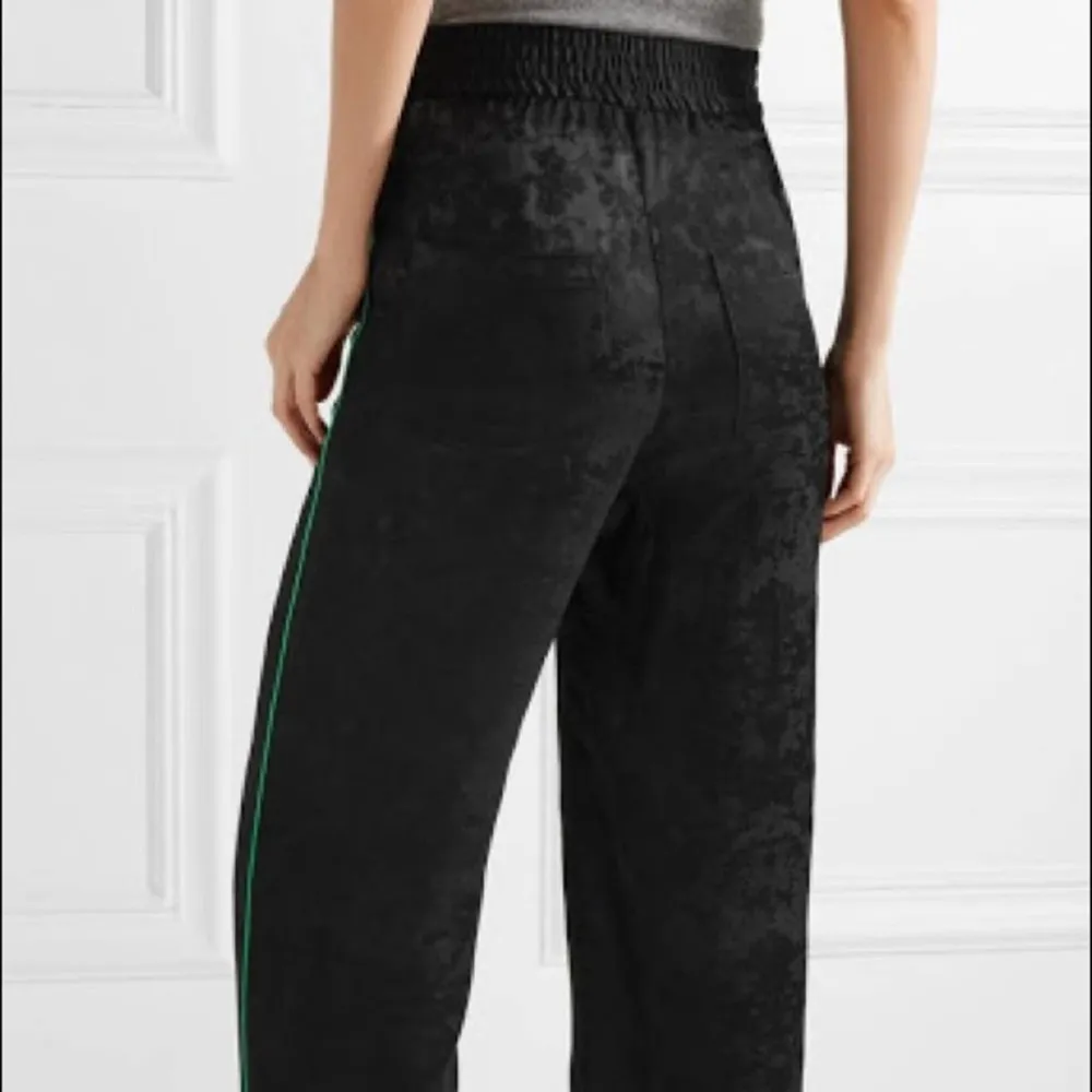 Maje Pasito Black Pants floral size 2 NWT - Image 2