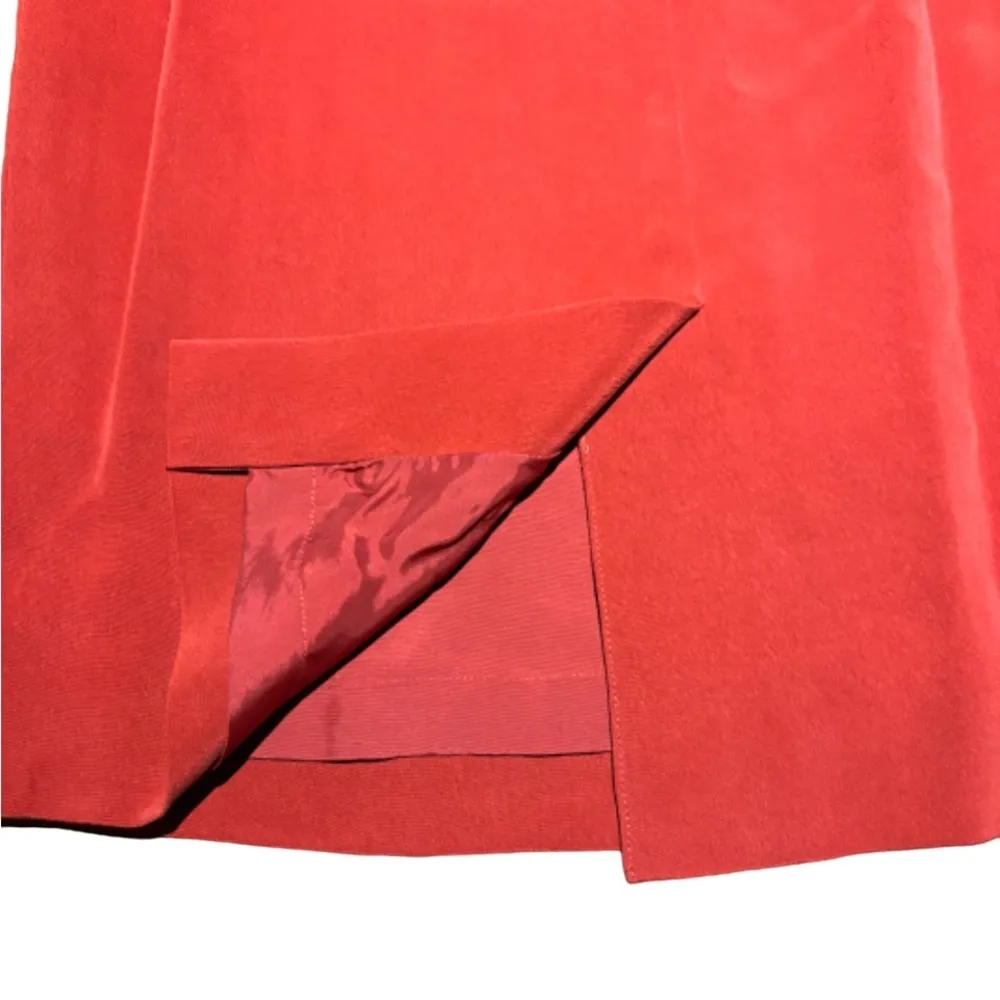 Dana Buchman silk pencil skirt Size 4P - Image 4