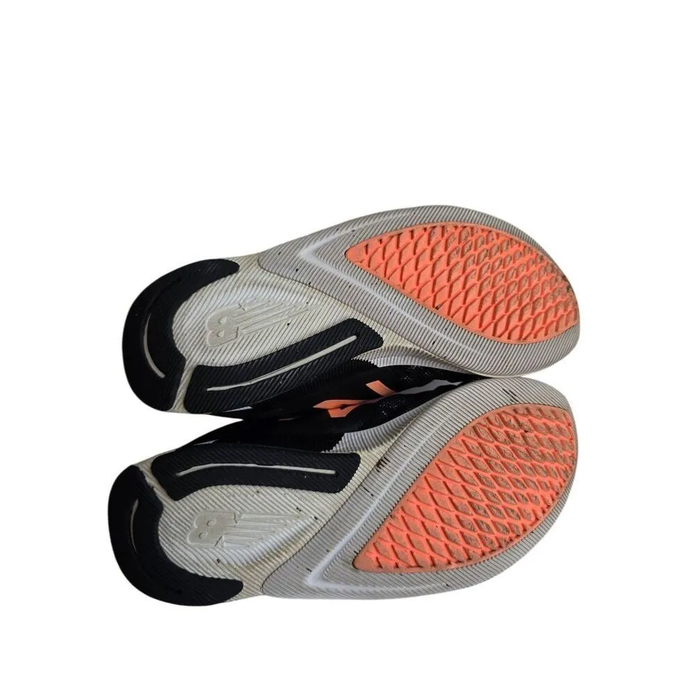 New Balance Women's FuelCell 890 V8 Running Shoe Size 9.5 - Image 10