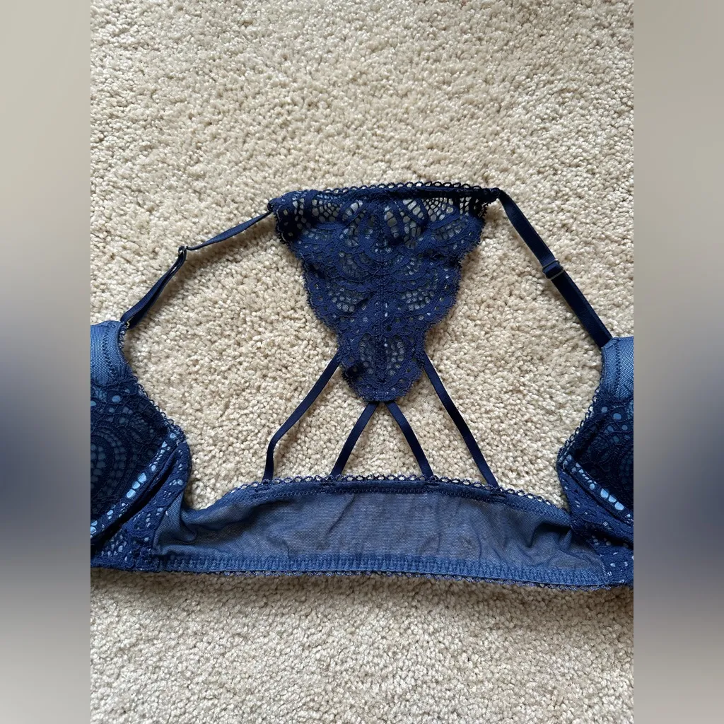 Victoria Secrets Sexy Tee Lace Push-Up Front Close Bra in Navy - Image 4