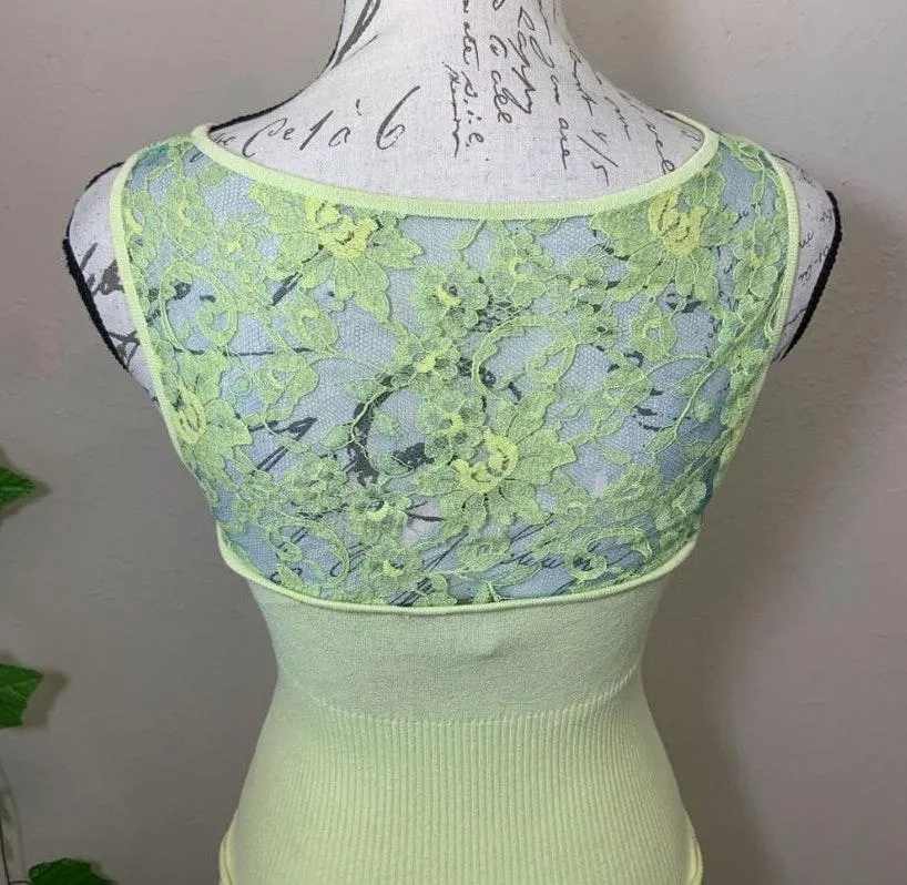 Class Neon Green Lace Dress Size 6 - Image 7