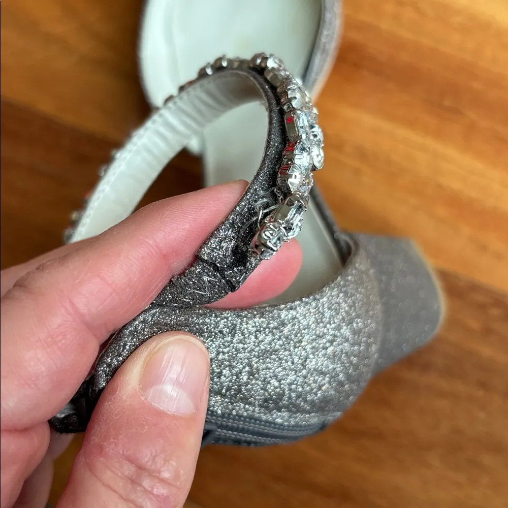 Oleg Cassini crystal heels - Image 8