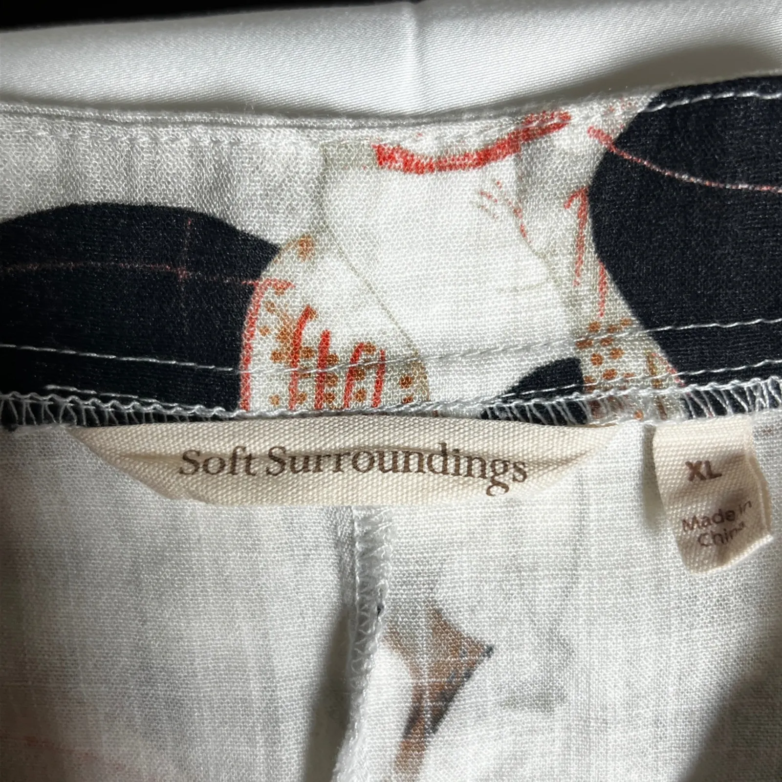 Soft Surroundings XL Tunic Top Asian Horses Print Button Front 3/4 Sleeve - Image 3