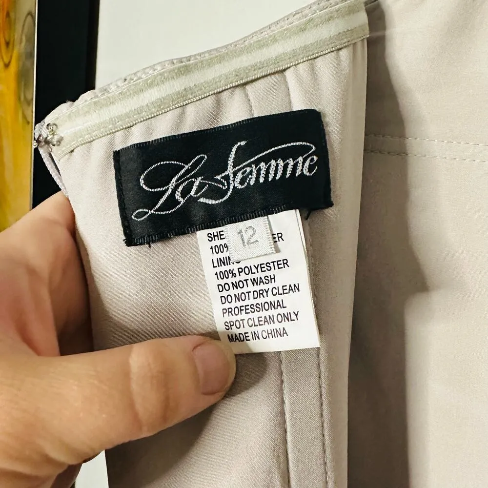 La Femme Pleated Bodice Strapless Silver Satin High Slit Gown Dress size 12 - Image 11