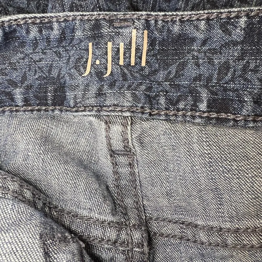 J. Jill Women's Floral Authentic Fit Slim Leg Jeans Size 2P - Image 3