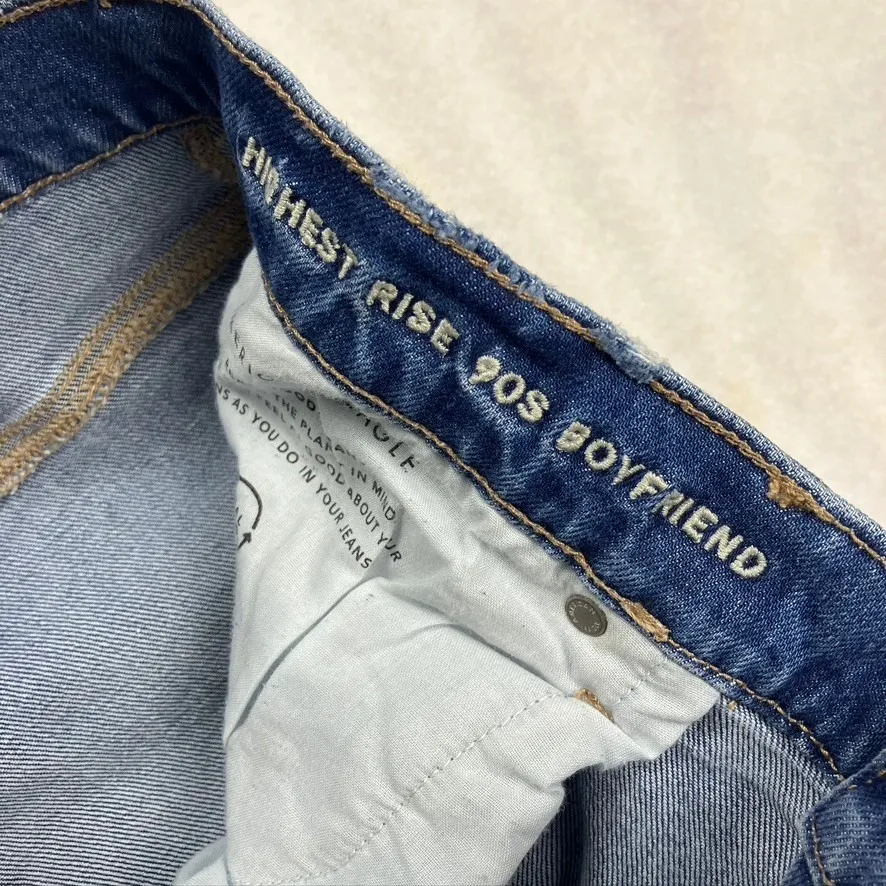 American Eagle Outfitters Women's 14 High Rise 90s Boyfriend Jeans‎ Distressed - Image 3