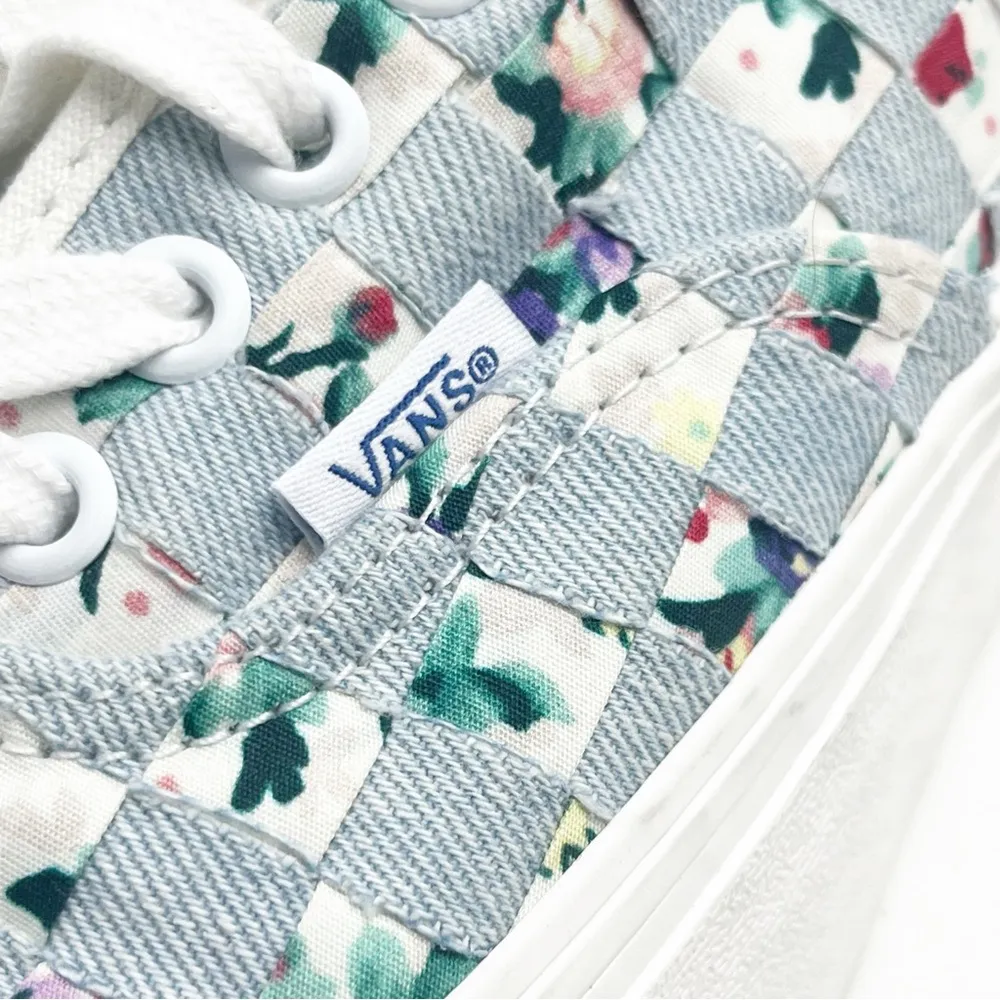 VANS Woven Floral Stackform Lace Up Sneakers, Size 7 - Image 7