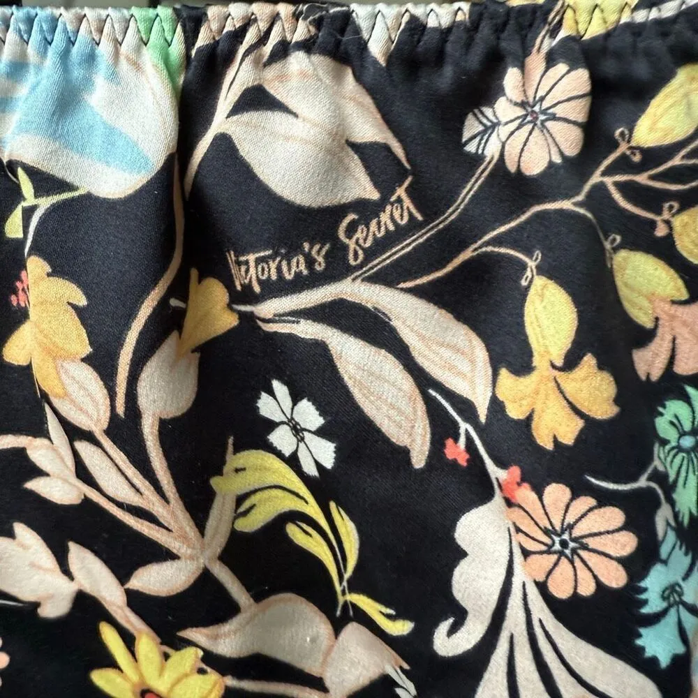 Victoria’s Secret Floral Satin Flounce Lounge Sleep Shorts Pajamas L - Image 3