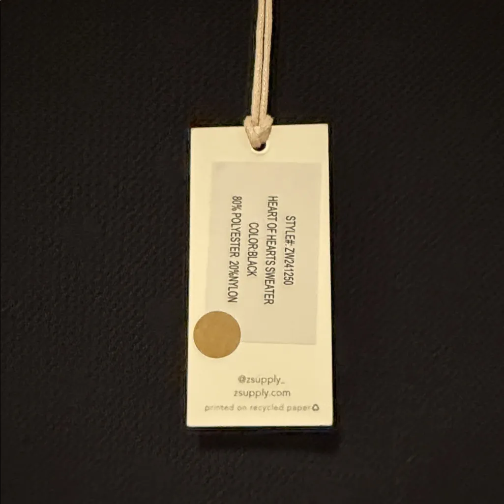 Z supply heart of hearts sweater small NWT - Image 4