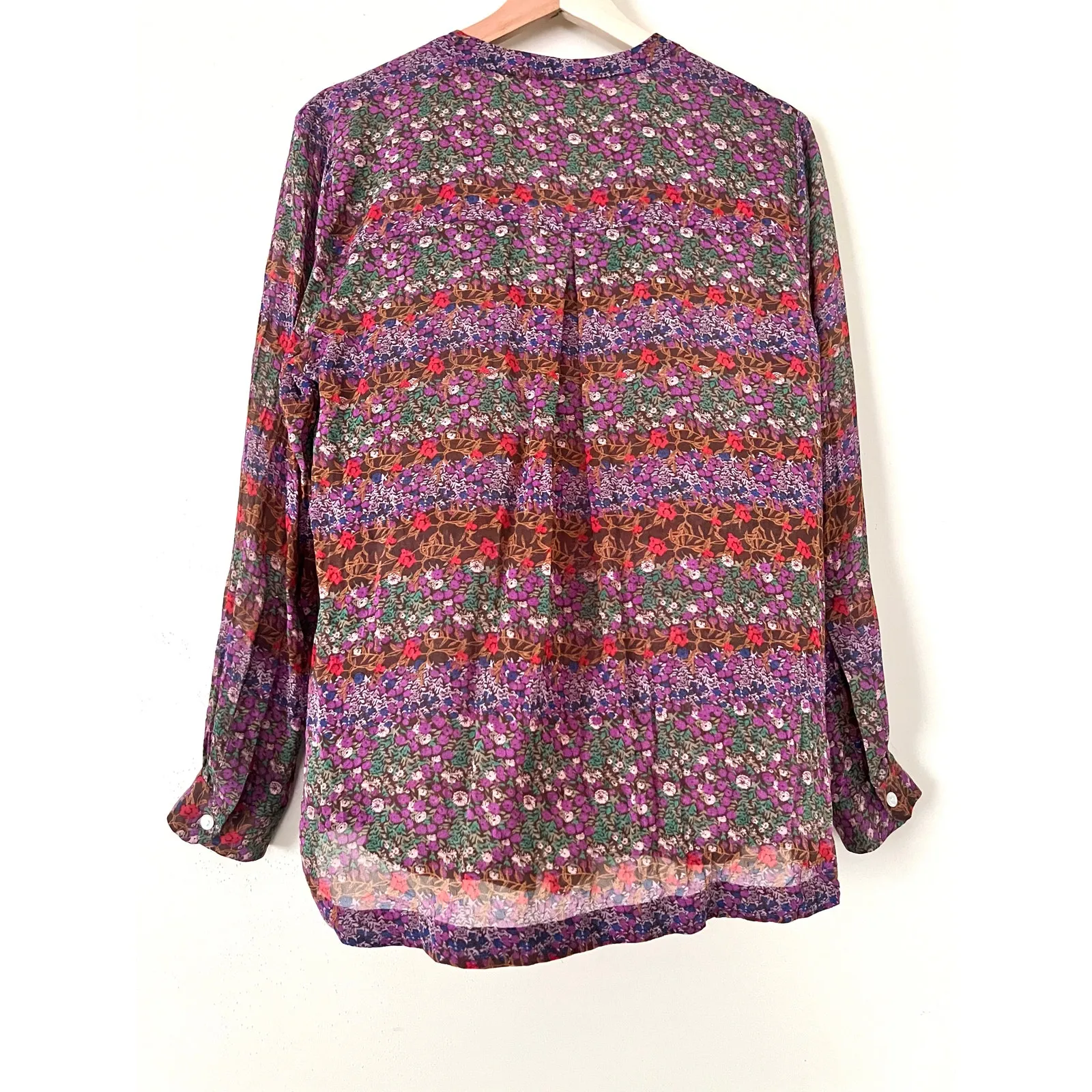 Sundance 100% Silk Sheer Floral Buttondown Women's Blouse Top Shirt Buttondown M - Image 3