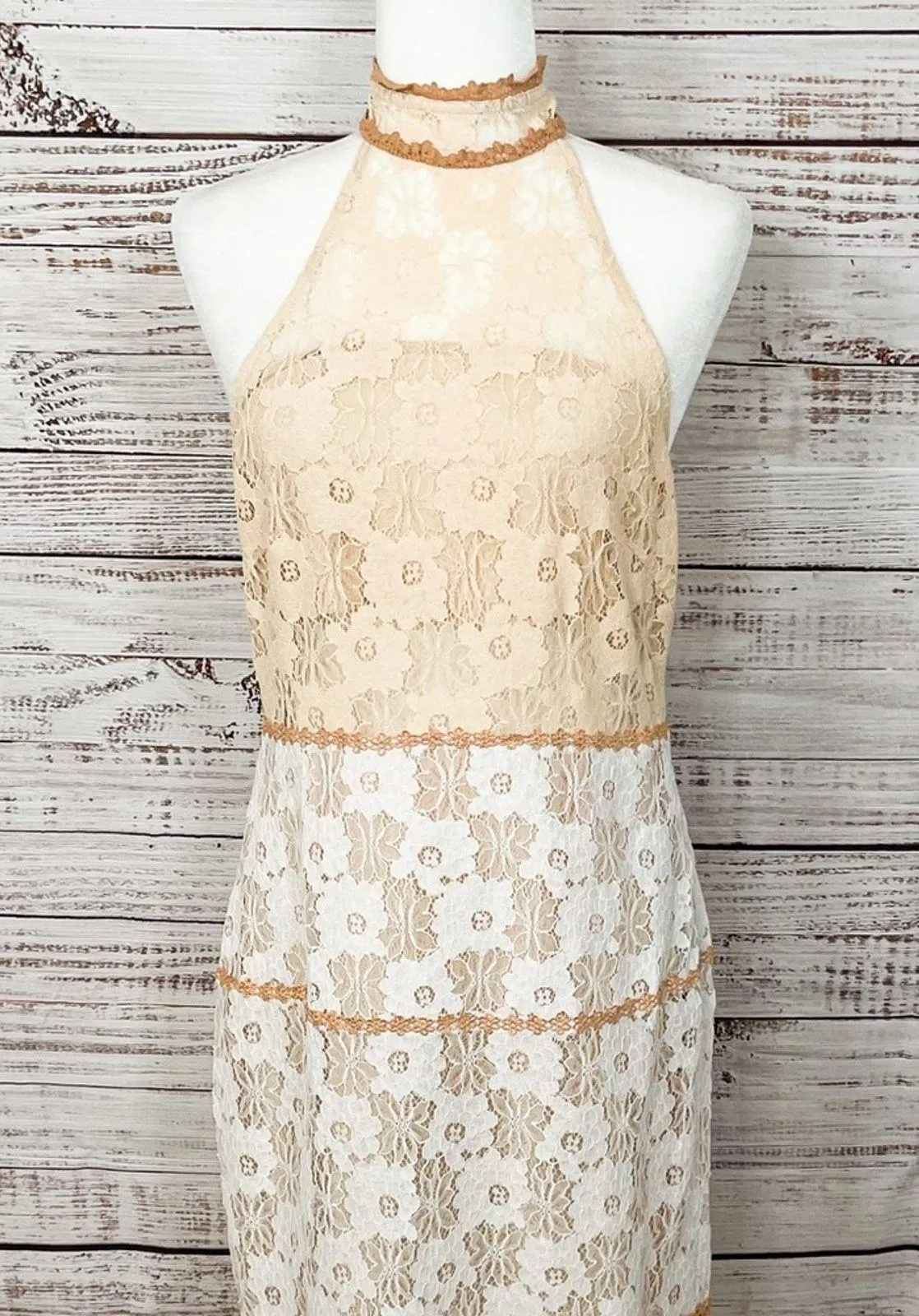 NEW Foxiedox Amelia Halter Neck Lace BodyCon Midi Dress Large, MSRP $228 - Image 4