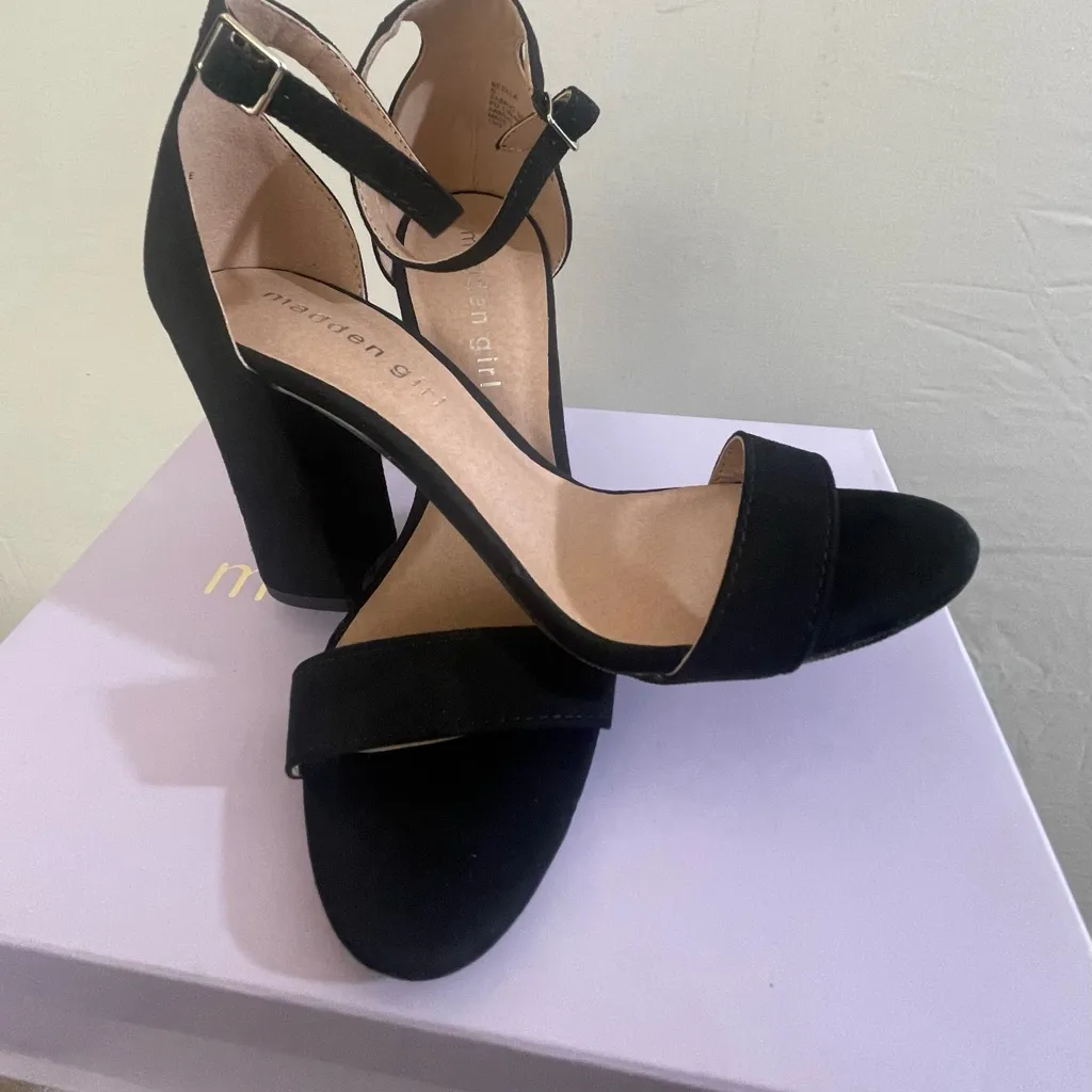 Madden Girl Beella Black Block Heel Sandals | Women’s Size 5 | New in Box(O3)!! - Image 3