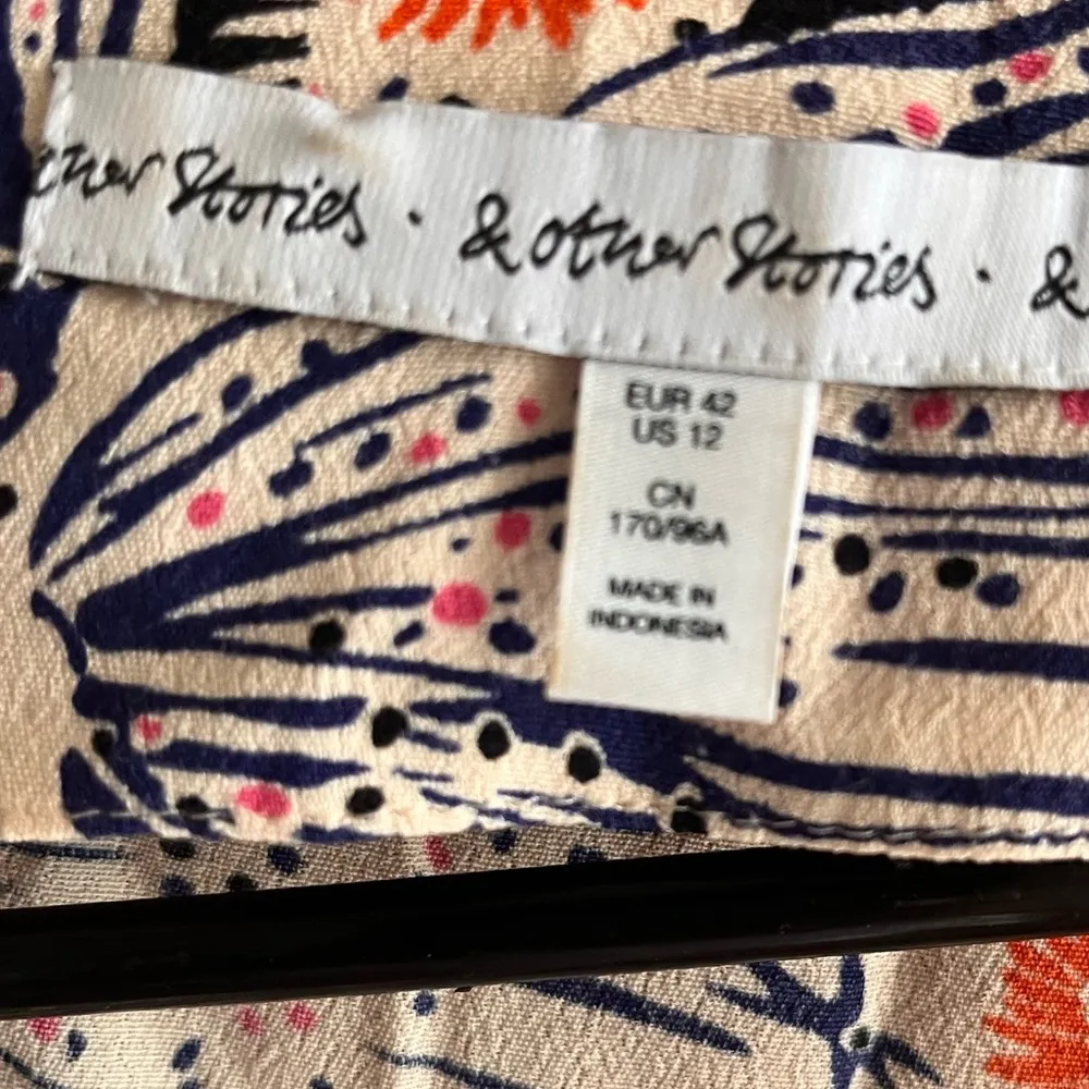 & Other Stories Gray Black Wrap Blouse - Image 3