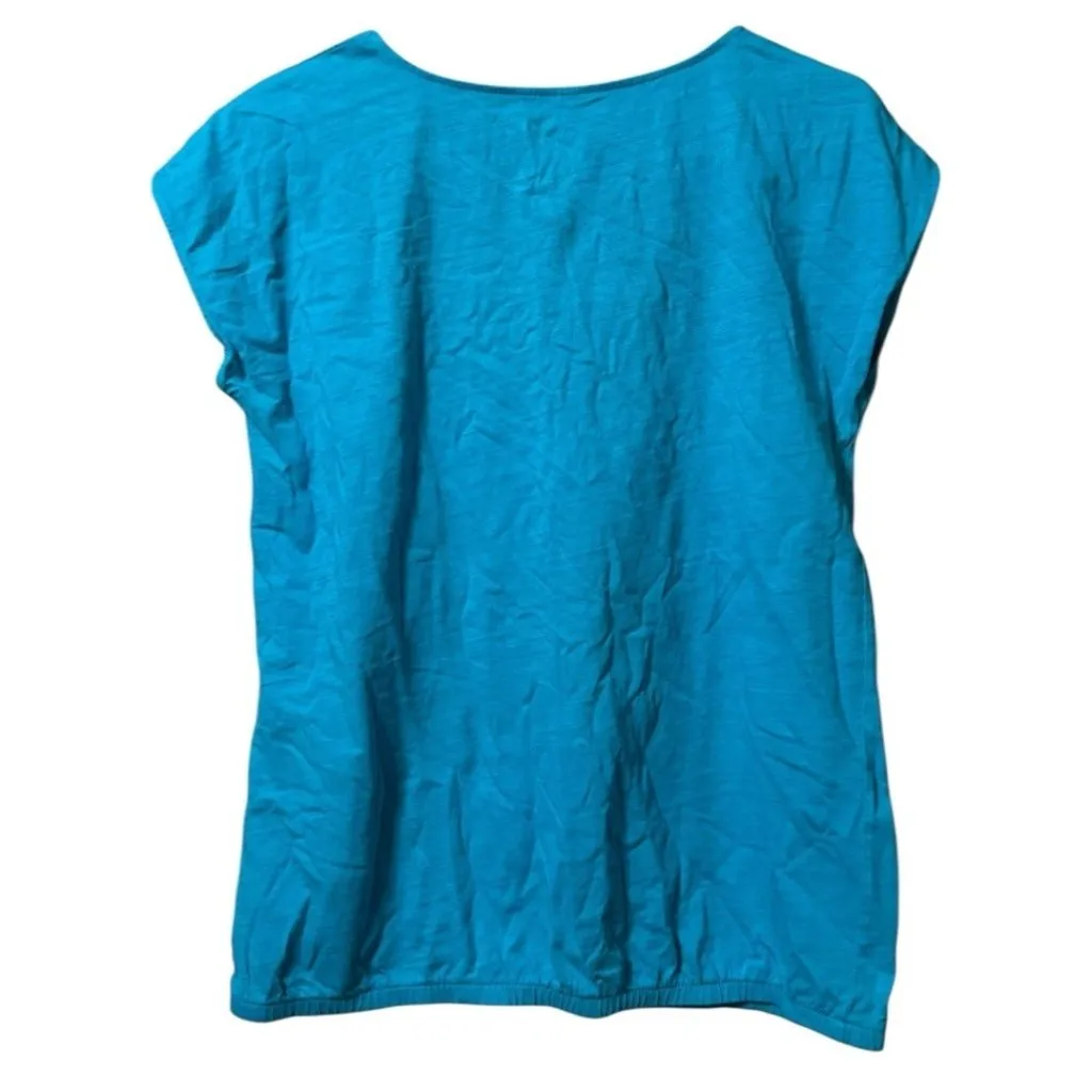 St. Johns Bay Women’s Crew Neck Short Sleeve Shirt Size Medium‎ Crocheted Blue - Image 2