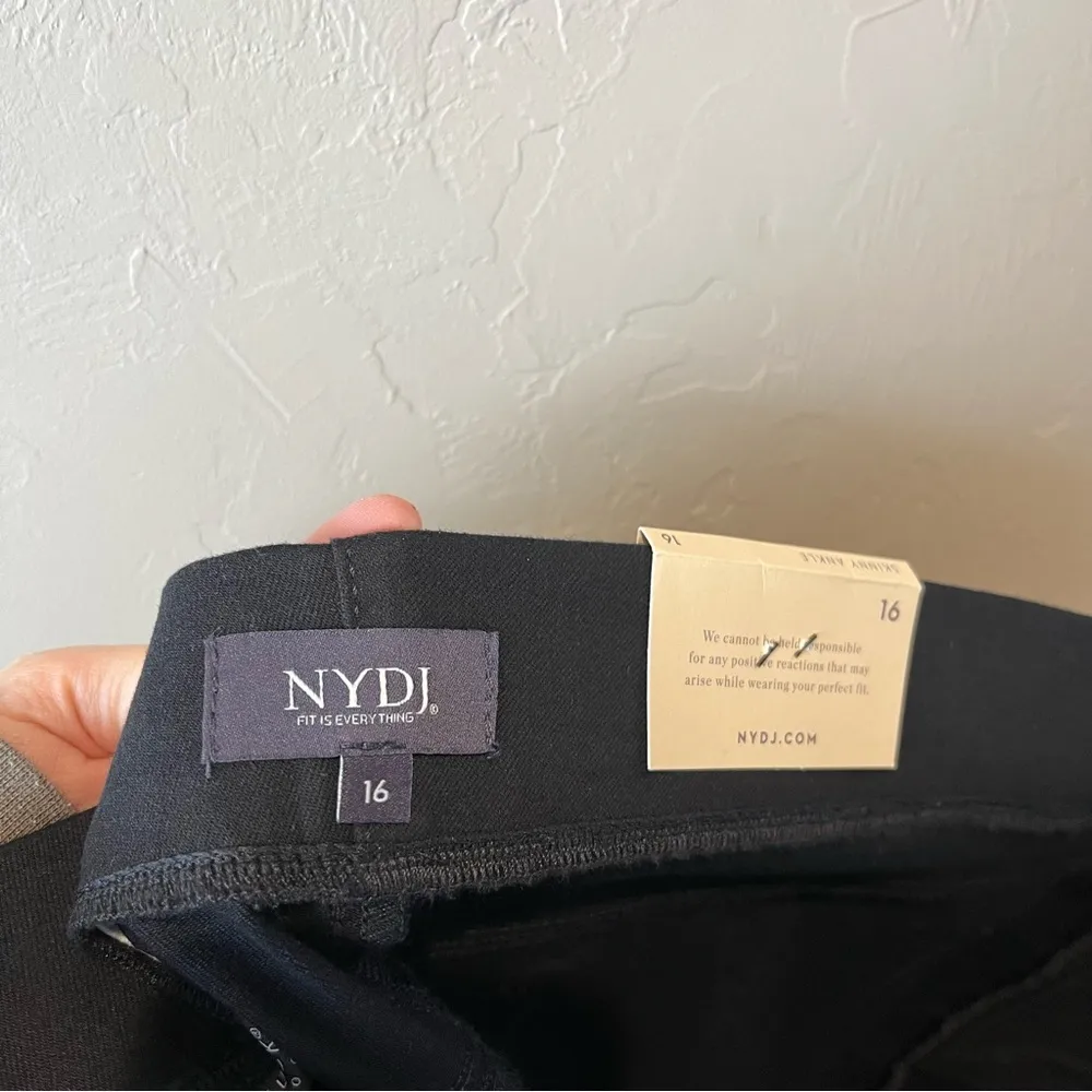 NYDJ women Ankle Pull-On skinny suit business casual career jeans minimalist‎ 16 - Image 16