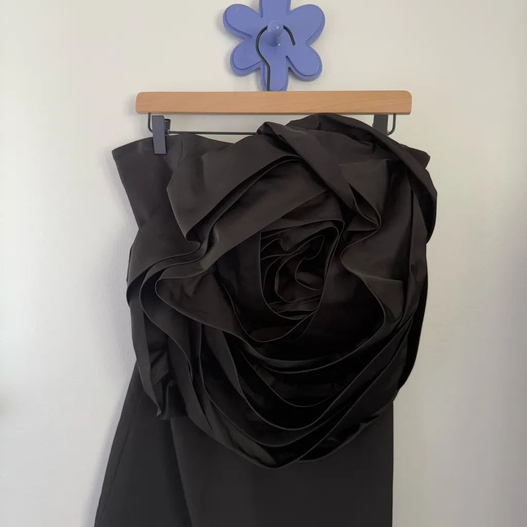 Amur 4 Legacy Rosette Strapless Mini Dress Black - Image 7