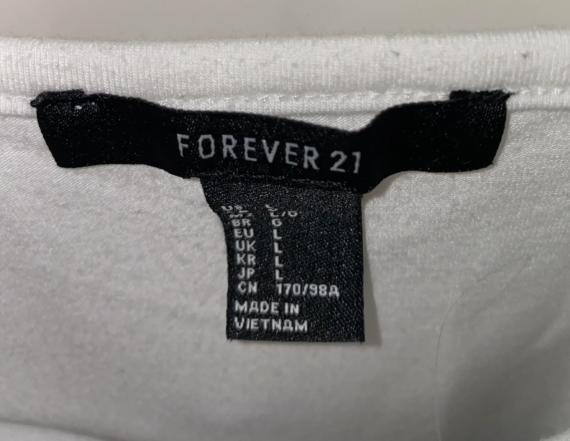 Forever 21 Crop Top Shirt - Image 3