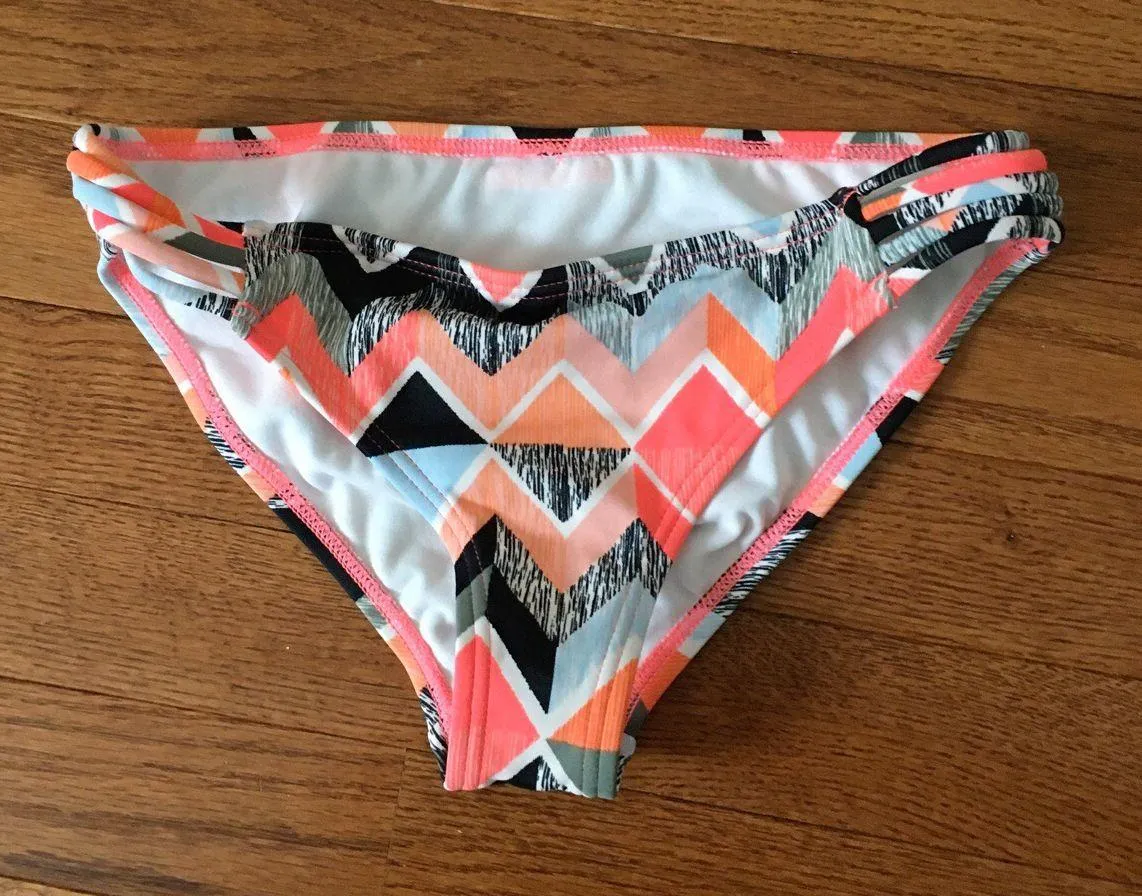 Billabong Bikini Set - Image 3