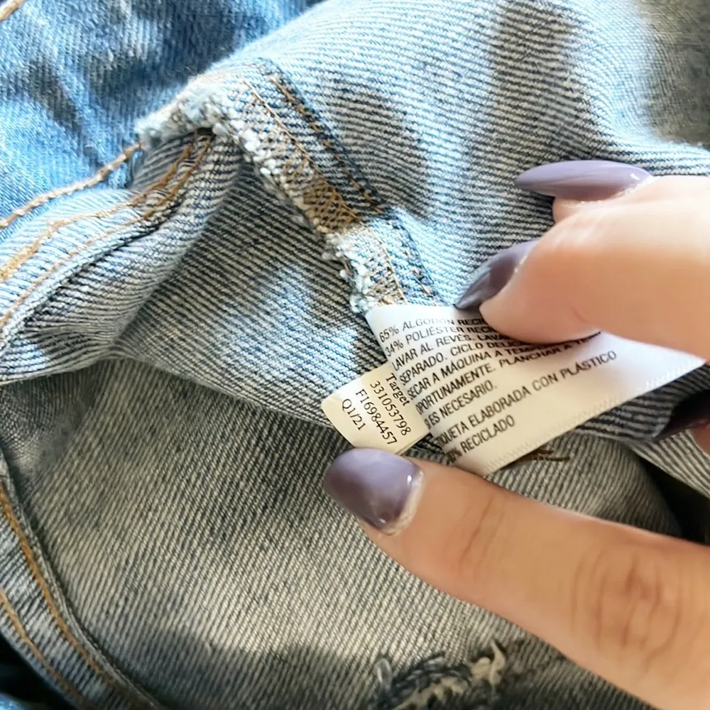 Wild Fable High Waisted Raw Hem Medium Wash Jeans Shorts - Image 12