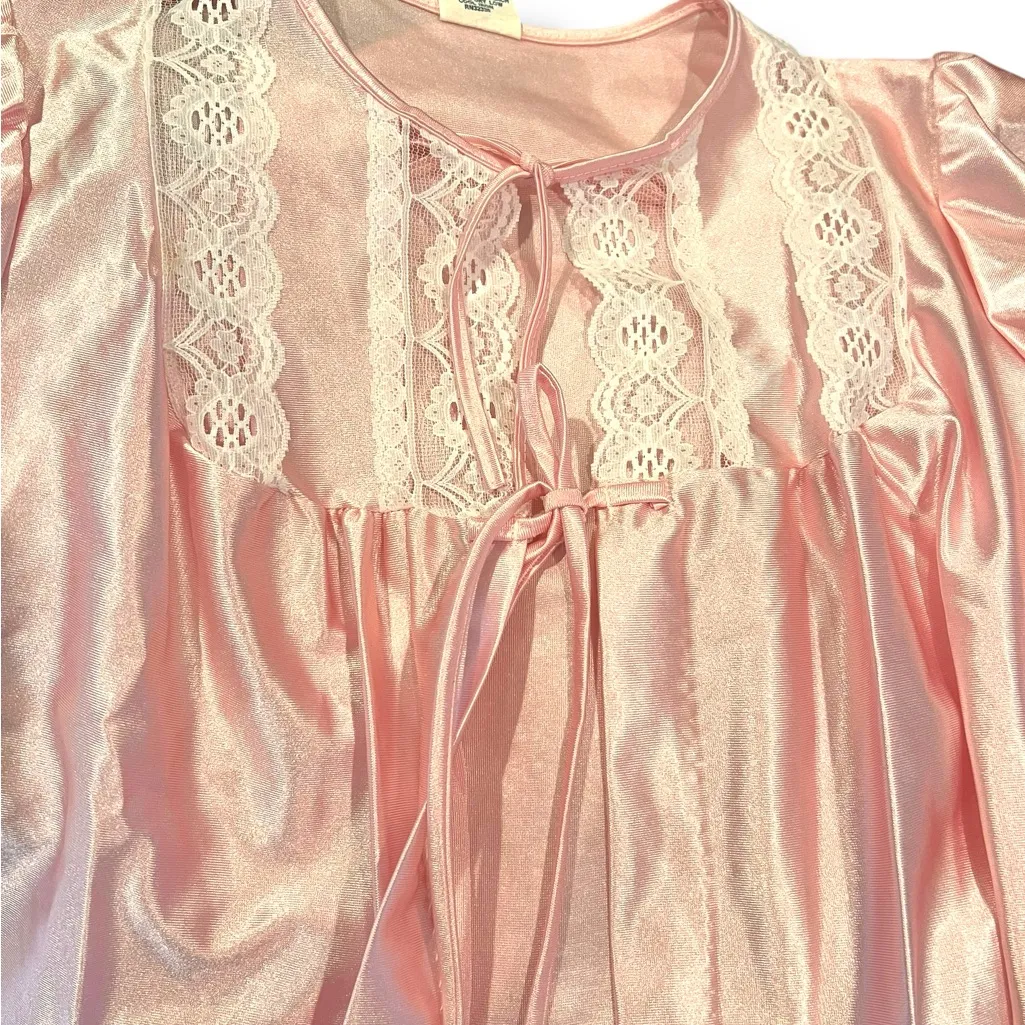 3 Pc 60’s Shortie Nightgown & 2 Robes Pink Medium lace Nylon Denise Lingerie - Image 3