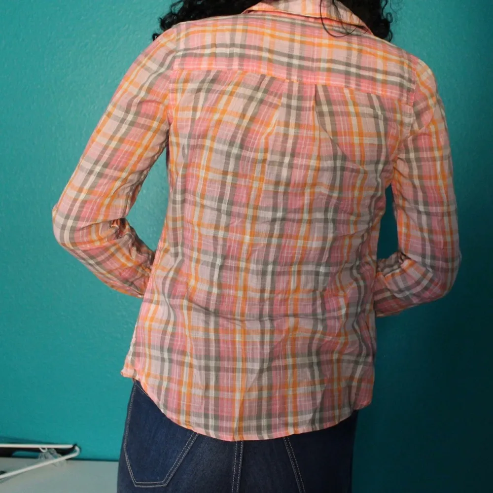 pink plaid button down - Image 2