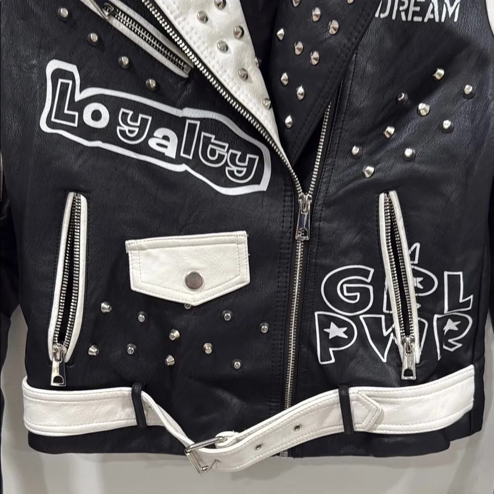 RedFox Edgy Black and White Leather Jacket with Studs and Zippers Size Small EUC - Image 4