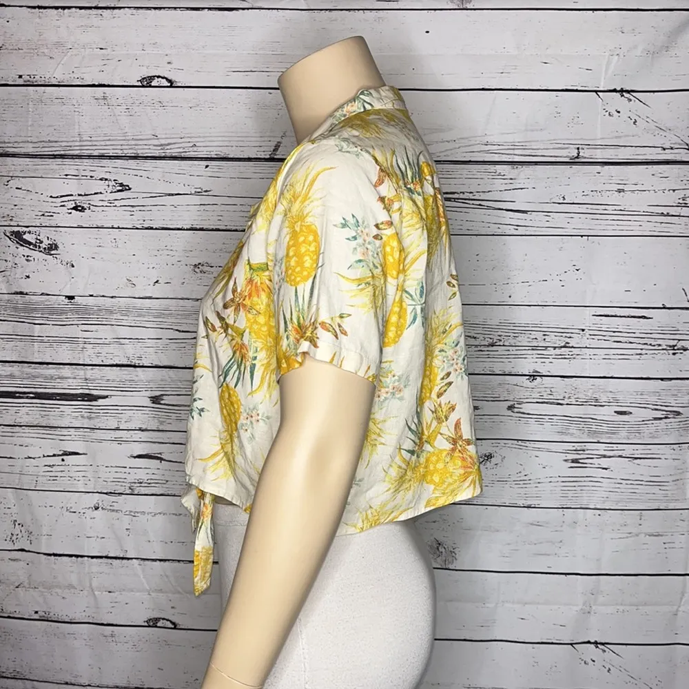 ANA NWT Size XL Pineapple Print Tie Hemline Linen Blend Button Down Crop Top - Image 3