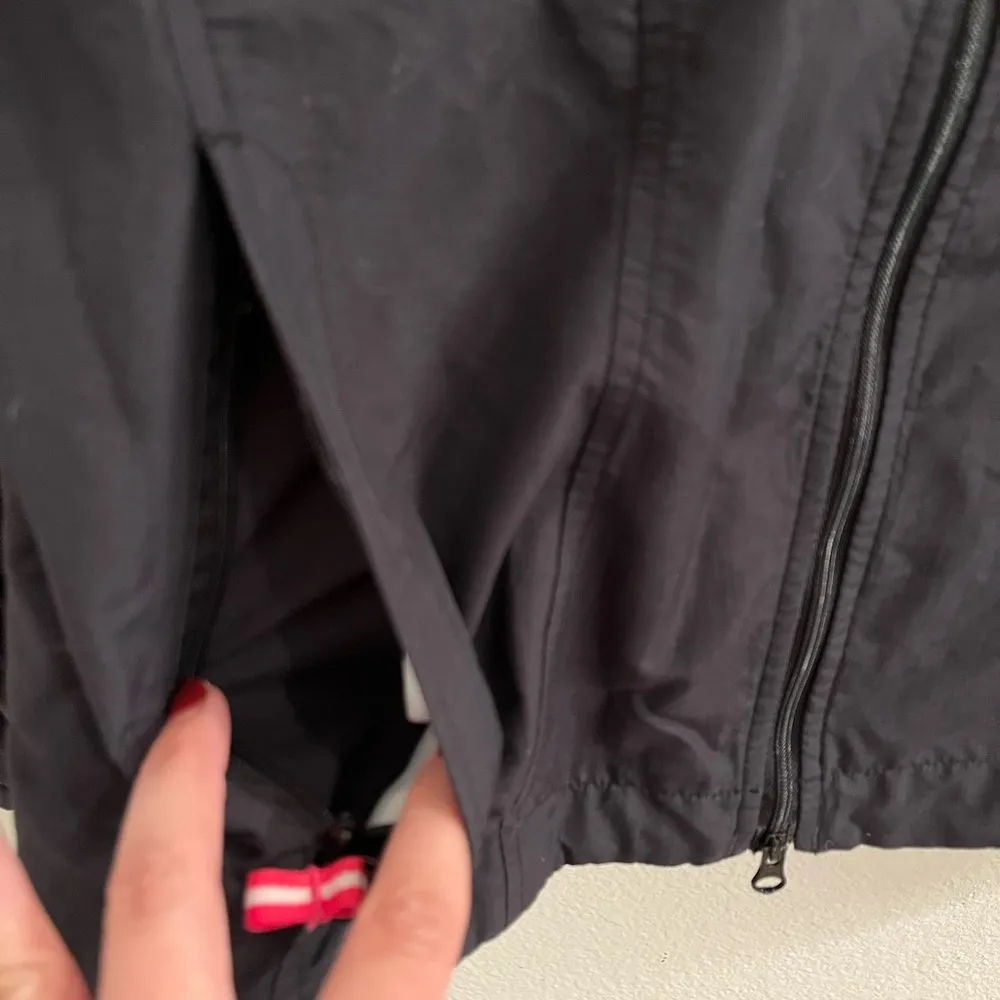 FootJoy  Woman’s Golf Windbreak Jacket Black Medium - Image 3