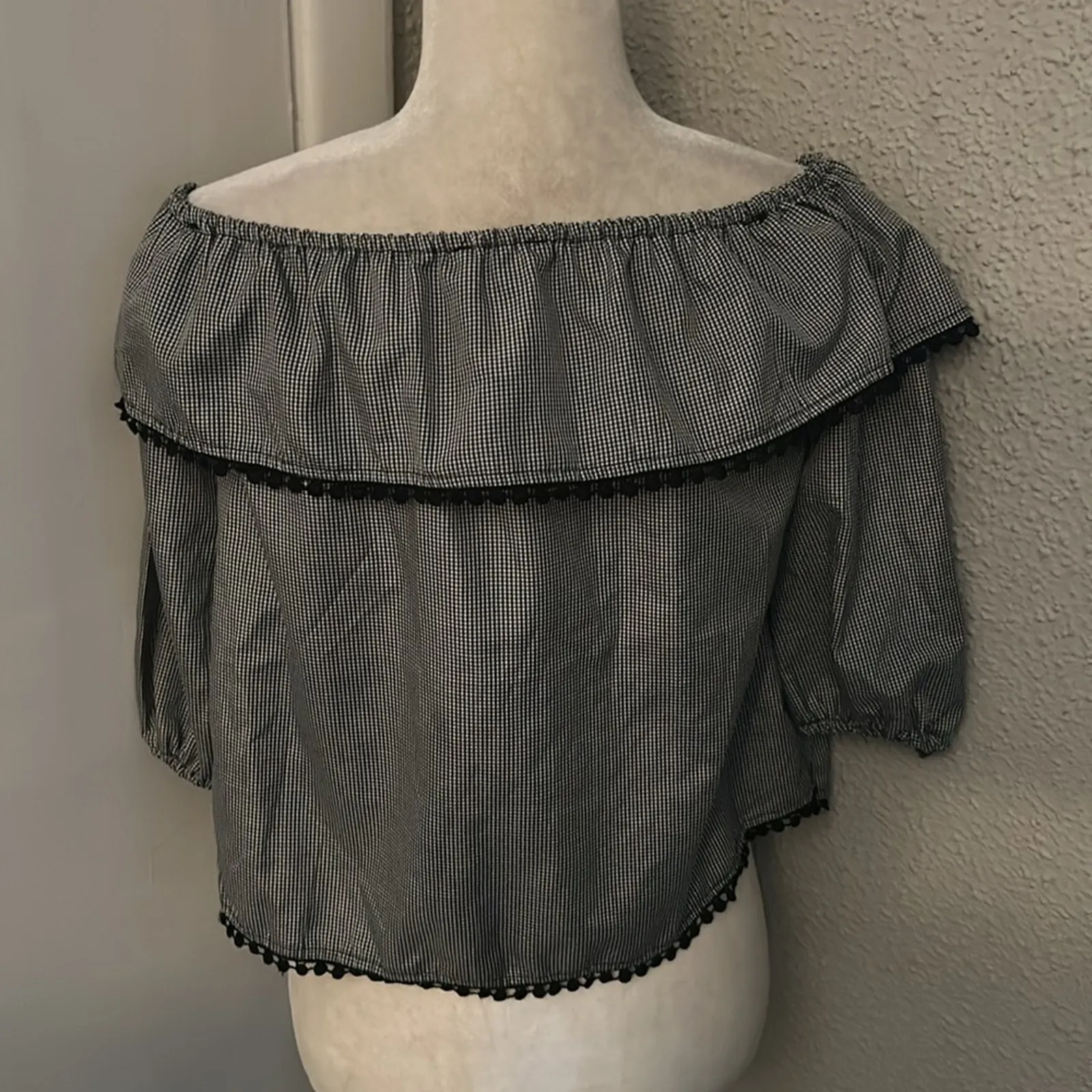 Bleuh Ciel Embroidered Gingham Boho Top Black/White/Red S Balletcore Boho Preppy - Image 2