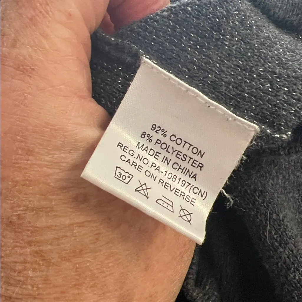 Women’s Black or dark gray New Orleans Saints NFL football Long Sleeve sweater - Image 7