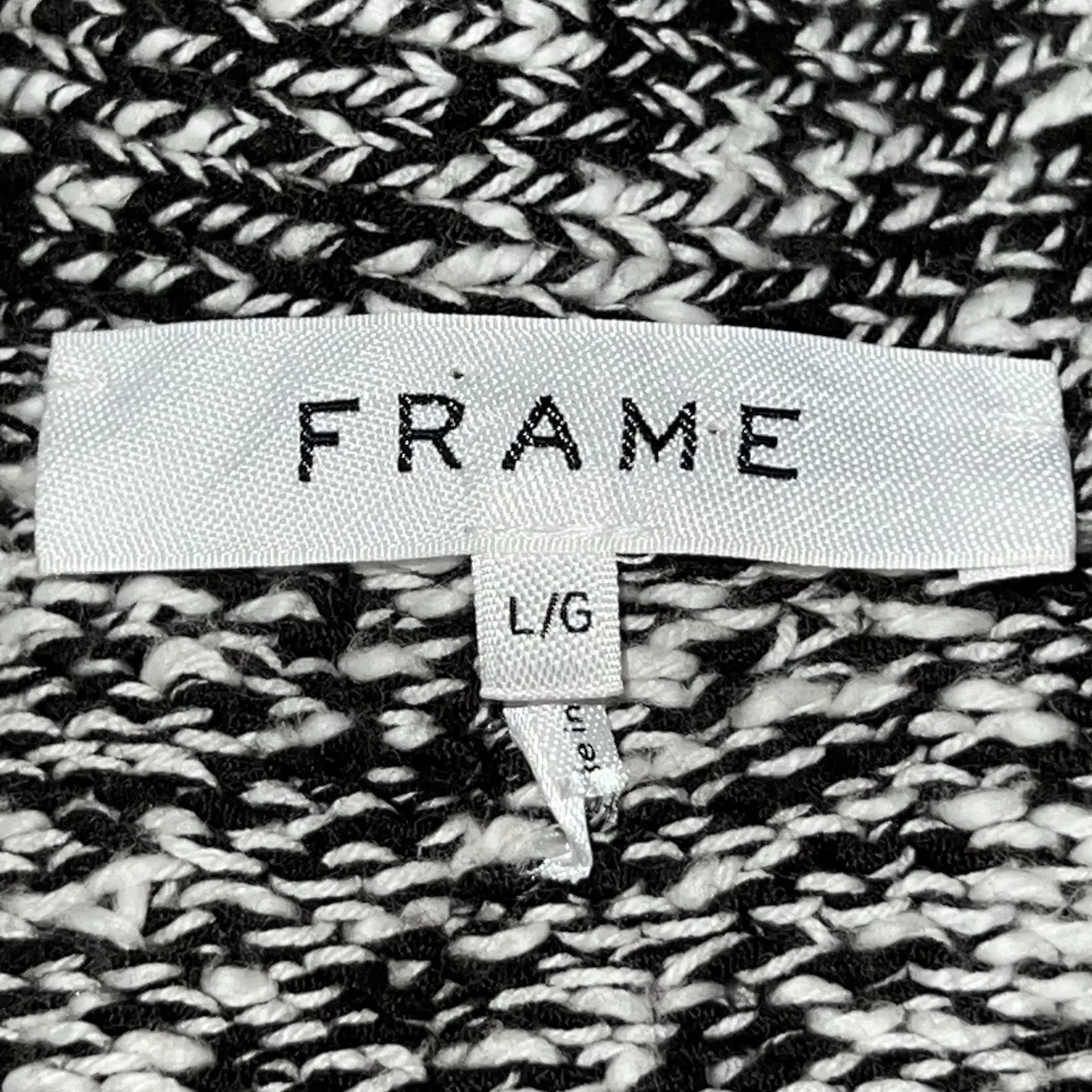 Frame Oversized Marled Chunky Knit Cardigan Size Large Gray Black Sweater Button - Image 10